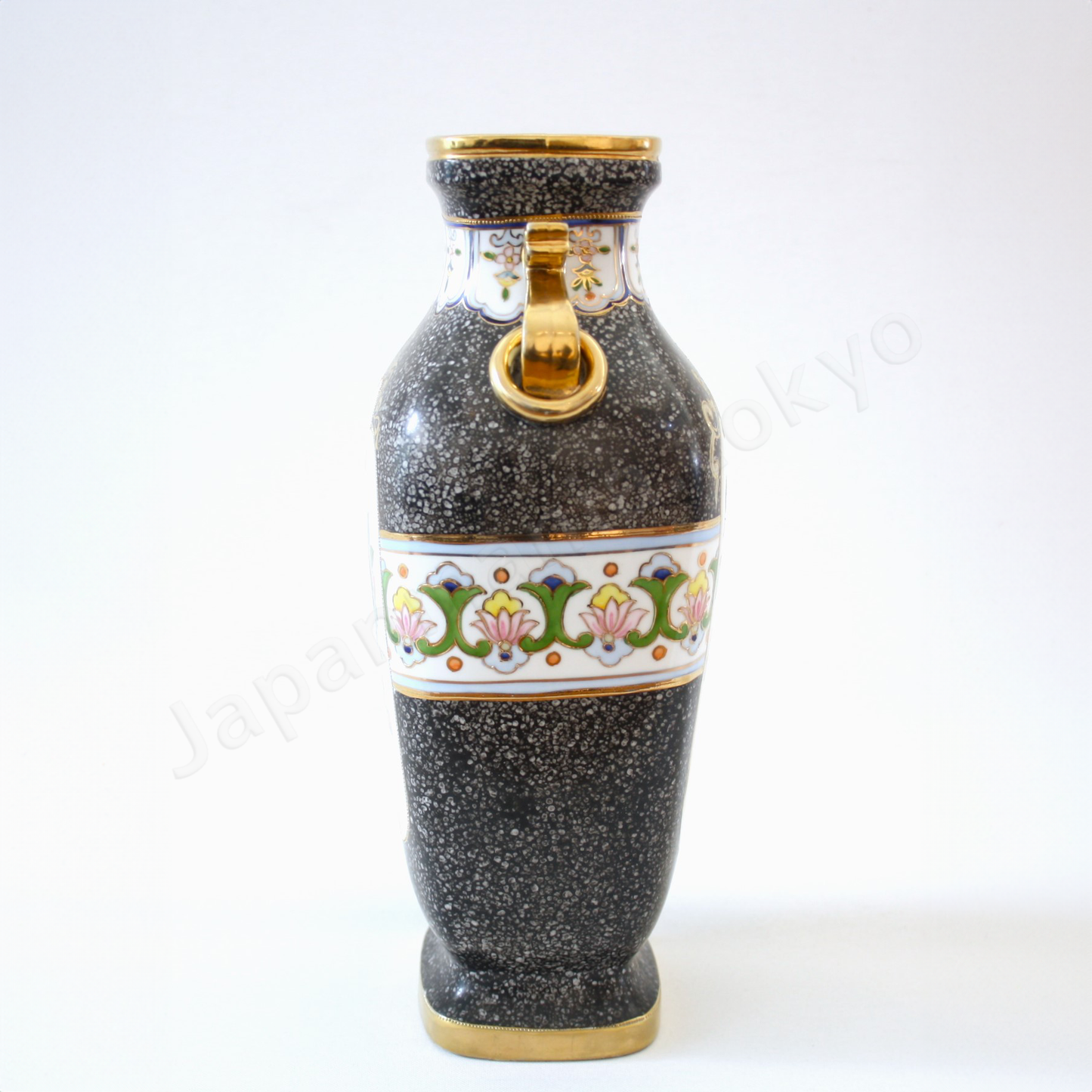 Side view: Japanese old fine china. Old Noritake. Antique.Vase with handles
Chainese lantern design
polychrome and gold
