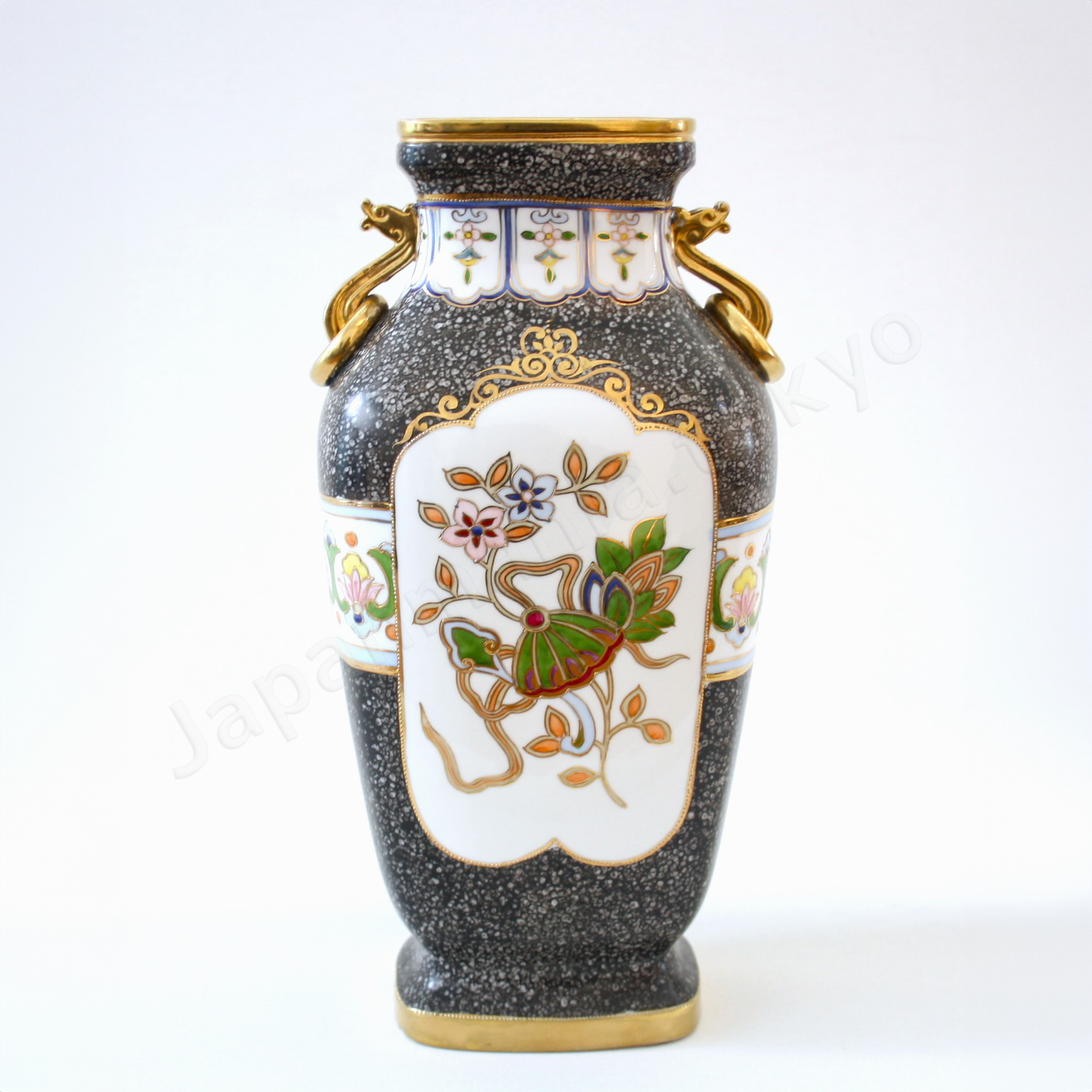 Back view: Japanese old fine china. Old Noritake. Antique.Vase with handles
Chainese lantern design
polychrome and gold