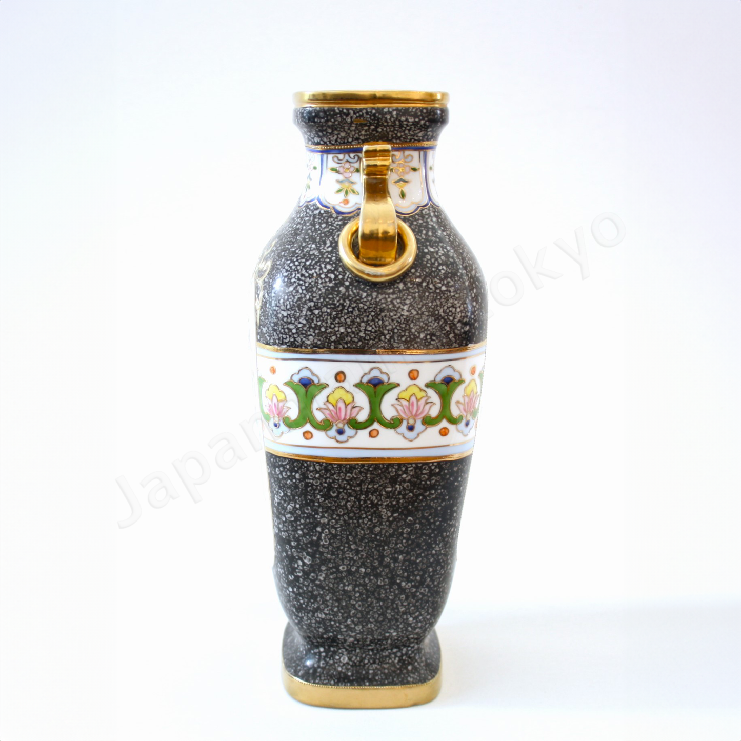 Side view: Japanese old fine china. Old Noritake. Antique.Vase with handles
Chainese lantern design
polychrome and gold