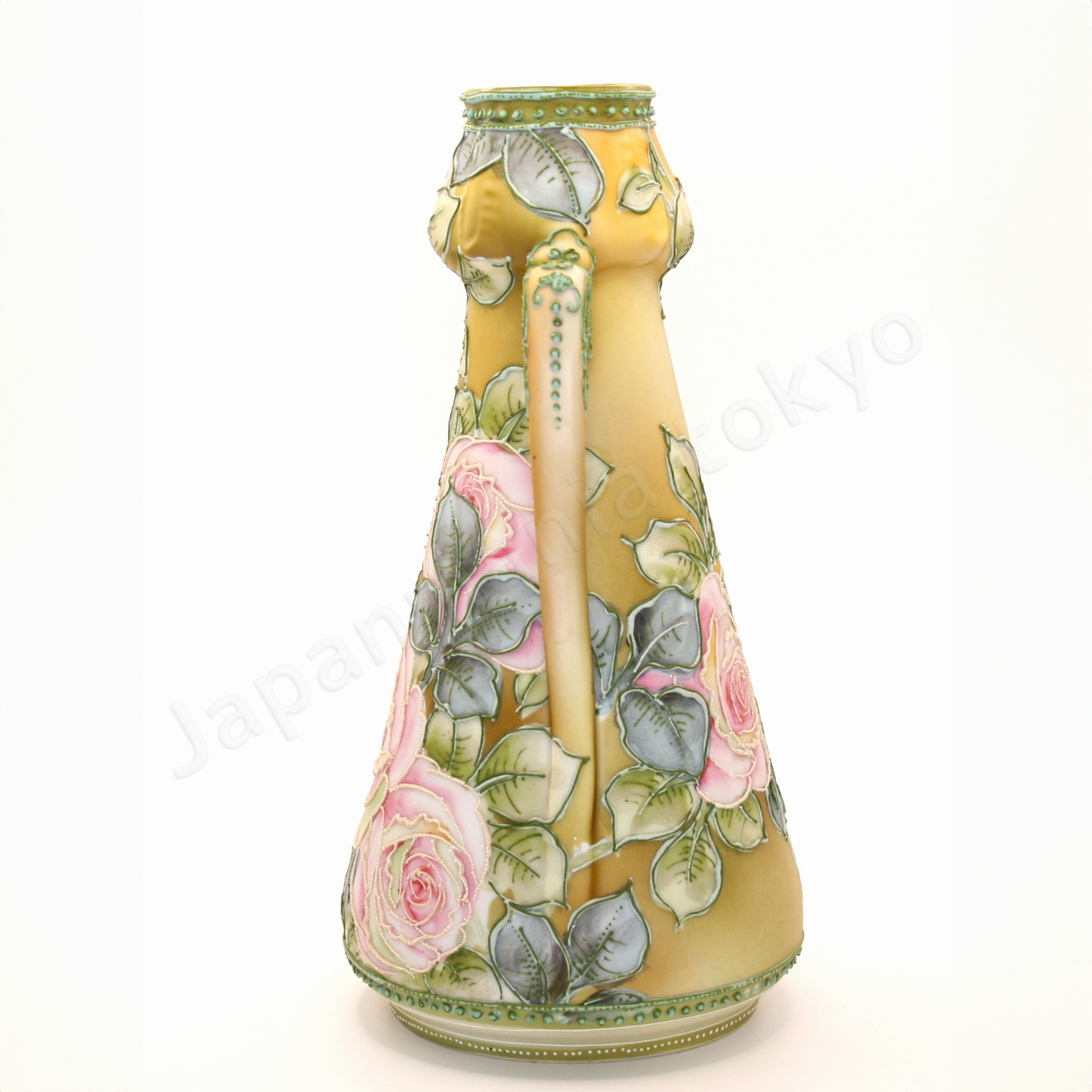 Side view: Japanese old fine china. Old Noritake. Antique.Vase with handles
Rose design
Molded trim shape