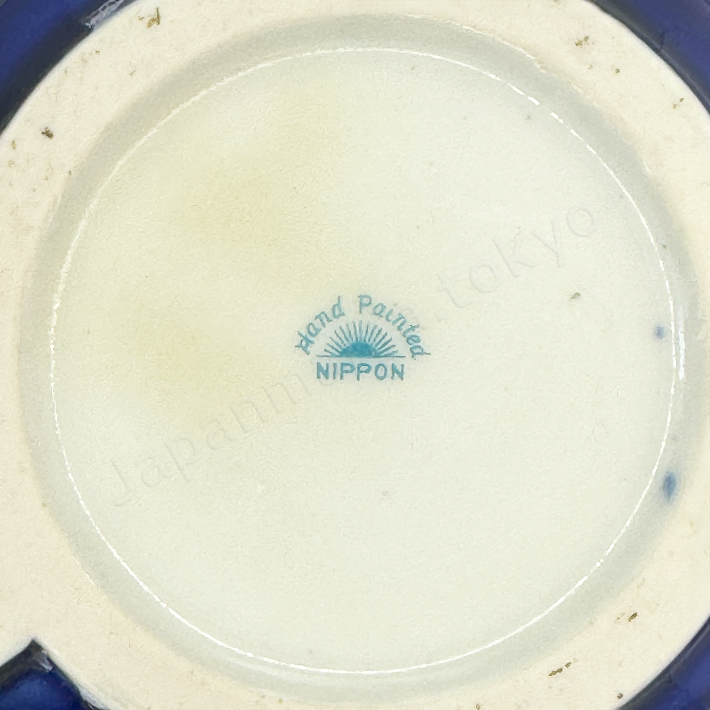 Back stamps:Rising Sun mark
Japanese antique fine china. Old Noritake.
Vase with handles
Lakeside landscape design
Polychrome, gold and cobalt blue