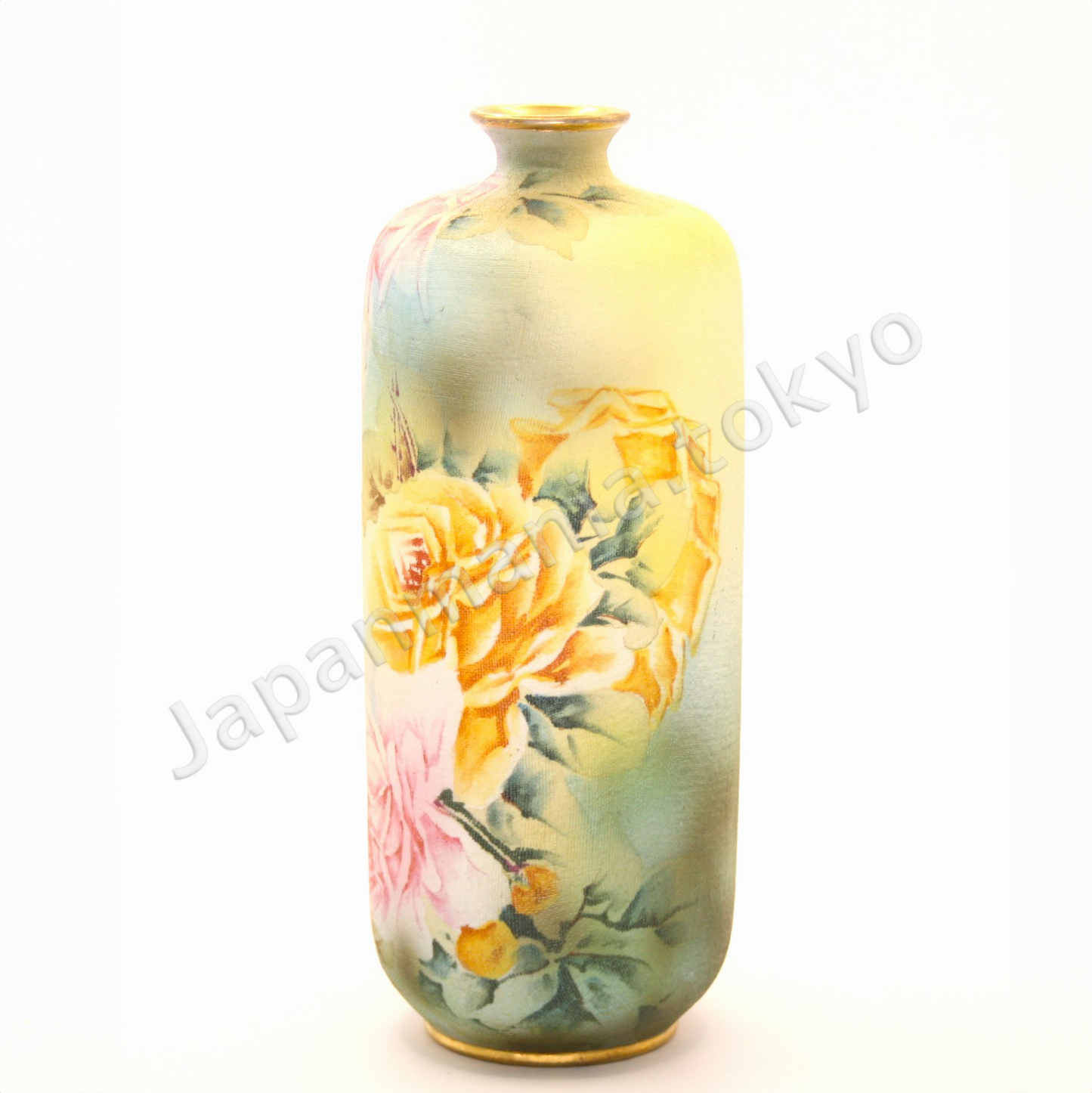 Back view: Japanese antique fine china. Old Noritake.
Vase
Rose design
Polychrome, Tapestry(cloth inlay)