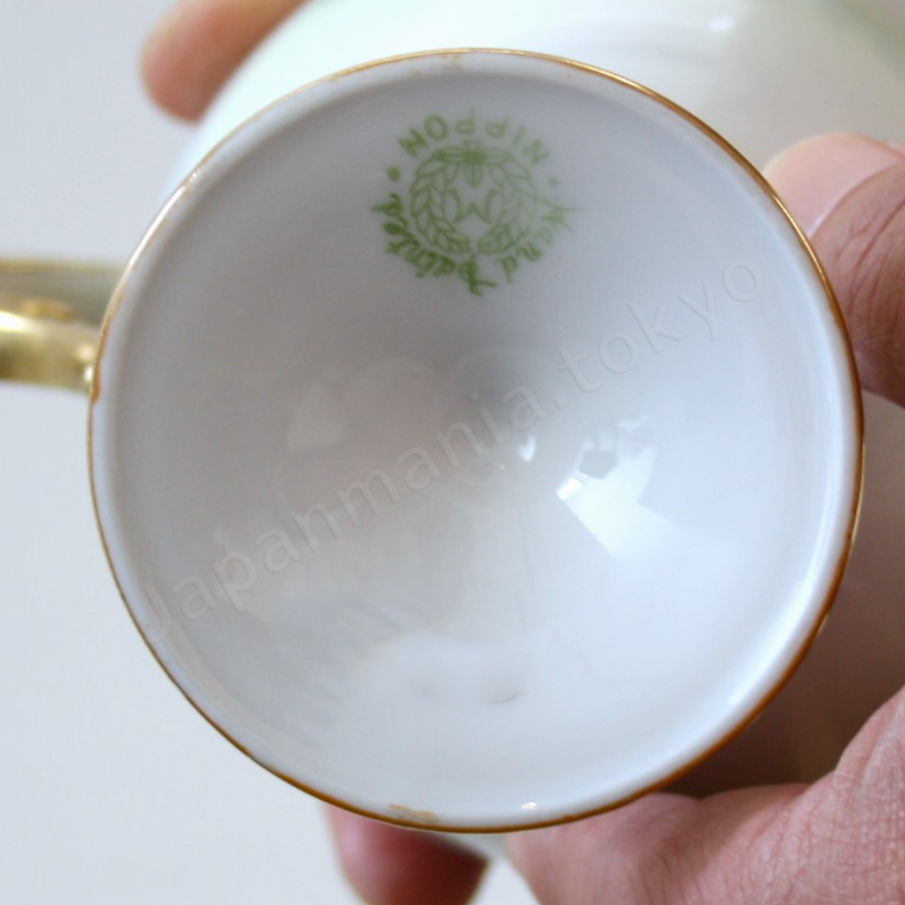 Back stamps: M in Wreath
Japanese Antique fine china. Old Noritake.
Tea set
Swan and landscape design
Polychrome and gold
