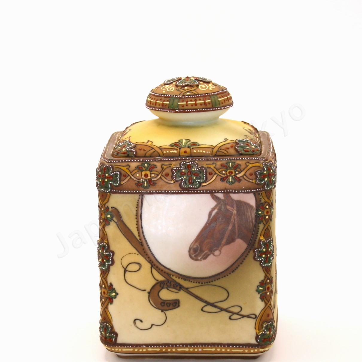 Front view: Japanese antique fine china, Old Noritake.
Humidor
Horse design
Moriage trim shape