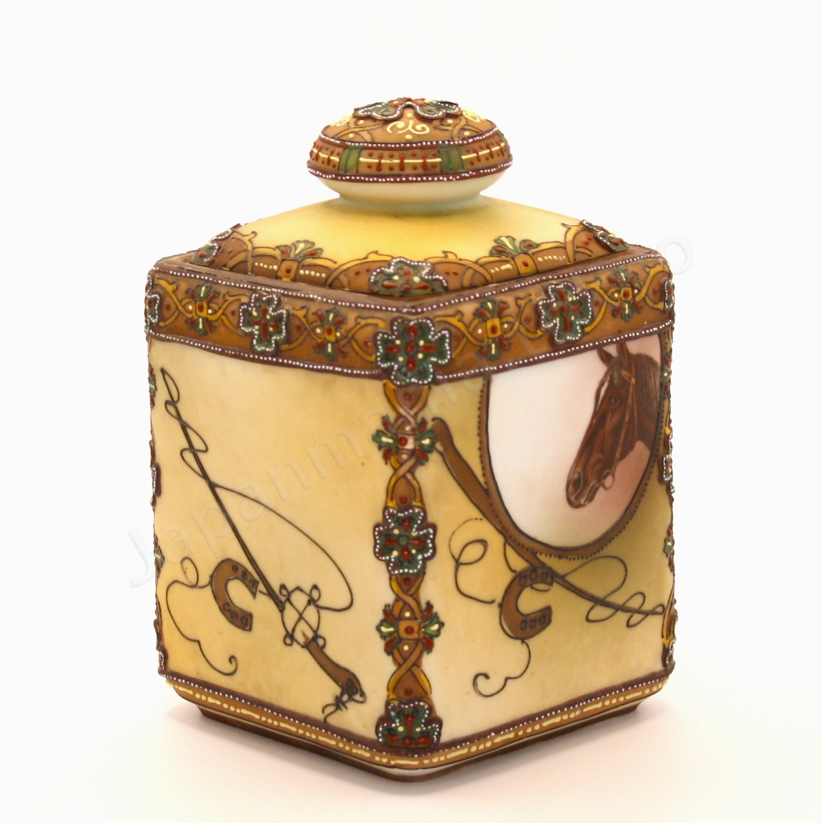 Front view: Japanese antique fine china, Old Noritake.
Humidor
Horse design
Moriage trim shape