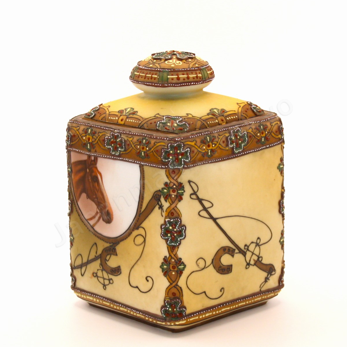 Side view: Japanese antique fine china, Old Noritake.
Humidor
Horse design
Moriage trim shape